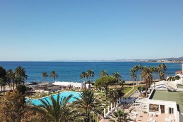 Отель Sol Marbella Estepona  Atalaya Park