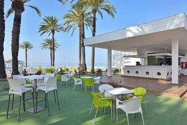 Отель Sol Marbella Estepona  Atalaya Park