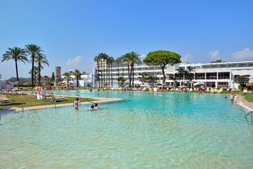 Отель Sol Marbella Estepona  Atalaya Park