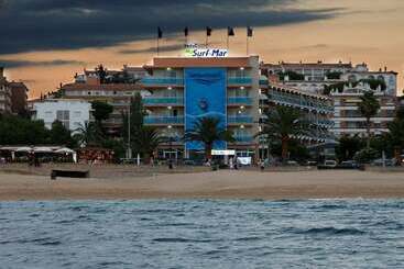 هتل Surf Mar
