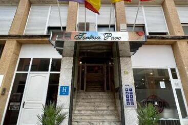 هتل Tortosa Parc