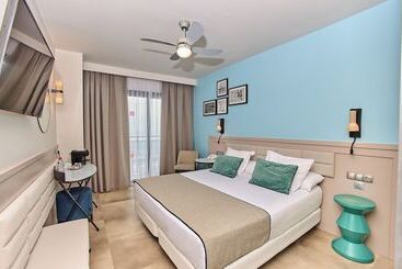 Leonardo Hotel Fuengirola Costa Del Sol