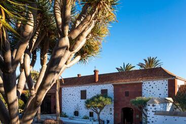 Parador De La Gomera