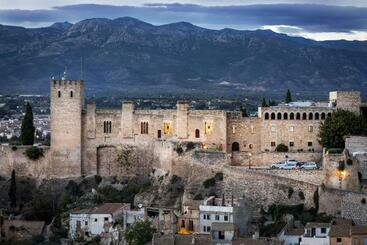 Parador De Tortosa