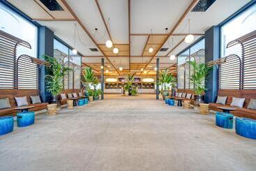 Курорт Labranda Suites Costa Adeje