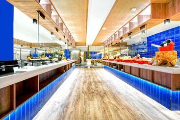 Курорт Labranda Suites Costa Adeje