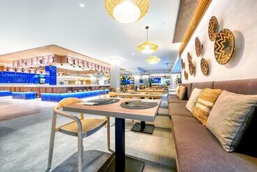 استراحتگاه Labranda Suites Costa Adeje