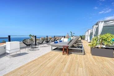 Курорт Labranda Suites Costa Adeje