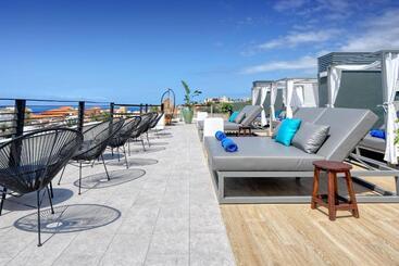 Курорт Labranda Suites Costa Adeje