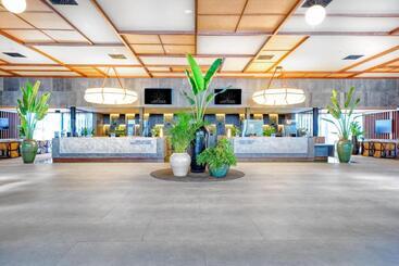 Курорт Labranda Suites Costa Adeje