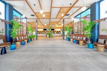 Курорт Labranda Suites Costa Adeje