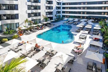 Курорт Labranda Suites Costa Adeje