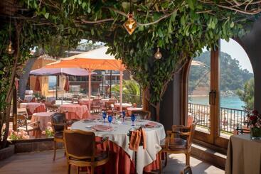 Rigat Park & Spa Hotel   Adults Recommended