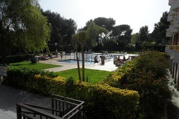 Aparthotel Las Mariposas