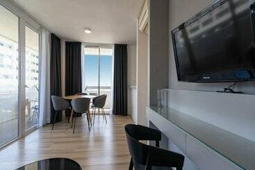 Coral Suites & Spa - Adults Only