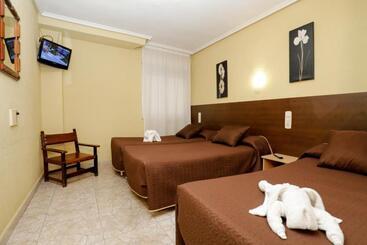Hostal Conde David