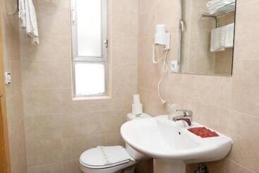 Hostal Conde David