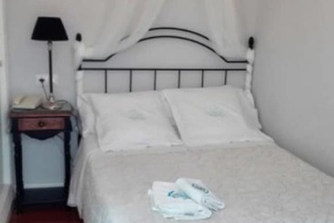 مسافرخانه Le Petit Paris