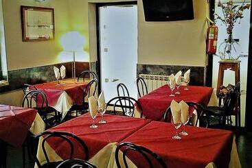 Hostal Martin   Sanabria