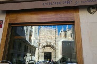 Hostal Ramon Y Cajal