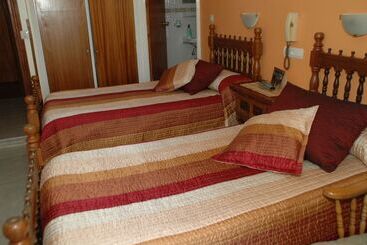 Hostal Ramon Y Cajal
