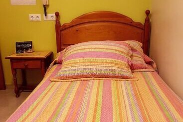 Hostal Ramon Y Cajal