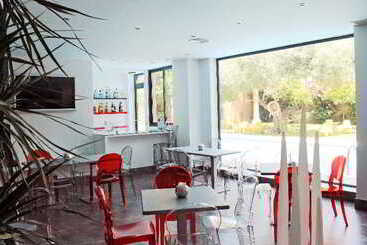 Aacr Hotel Monteolivos