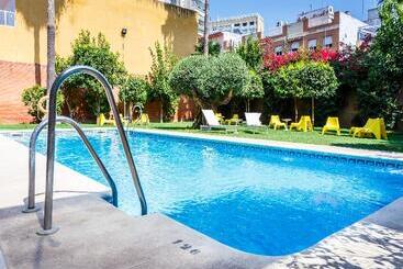 Aacr Hotel Monteolivos