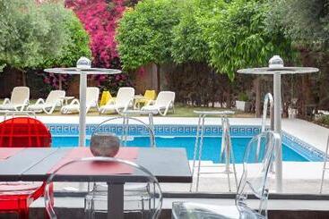 Aacr Hotel Monteolivos