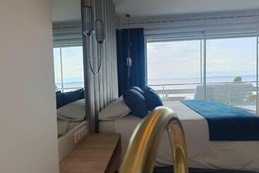 هتل Canyelles Platja