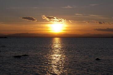 هتل Canyelles Platja