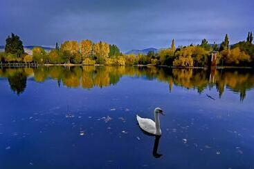 هتل Del Lago