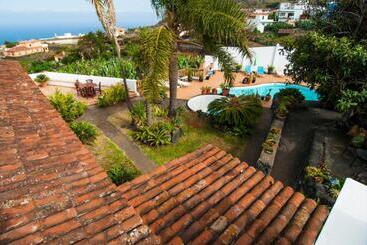 هتل Finca Arminda