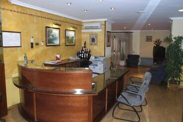 فندق Hostal El Botero