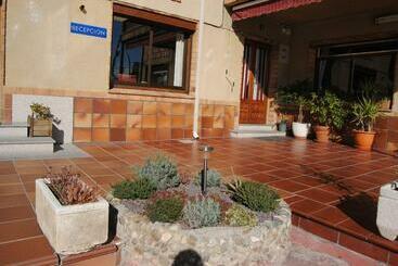 Hostal El Mirador - La Lastrilla