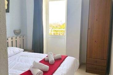 هتل Barraca Suites