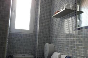 هتل Hostal La Pilarica