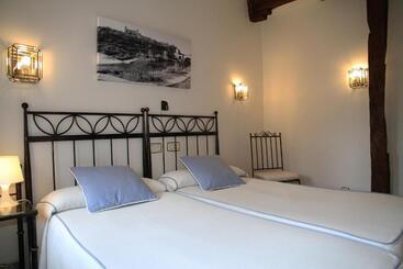 هتل Hostal La Posada De Zocodover