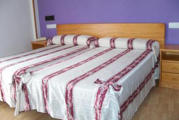 Hostal Virgen Del Villar - Laguna de Duero