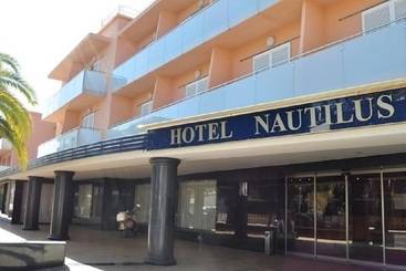 هتل Nautilus
