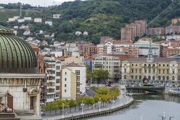 هتل Petit Palace Arana Bilbao