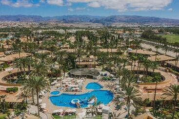 هتل Suites & Villas by Dunas
