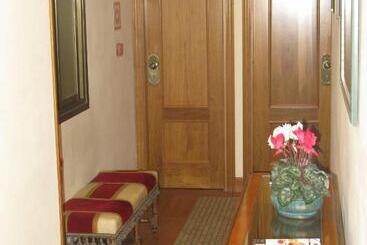 Hostal Bahía