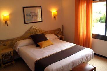 Hostal Del Sol
