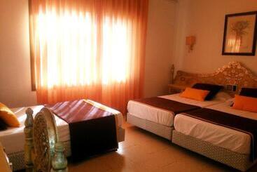 Hostal Del Sol
