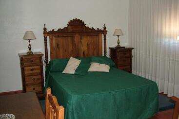 Hostal El Botero - Cuzcurrita de Río Tirón