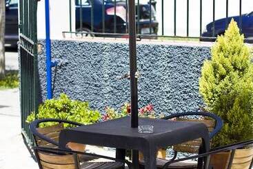 Hostal El Faro