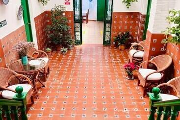 Hostal El Faro