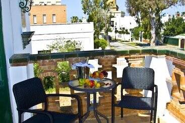 Hostal El Faro