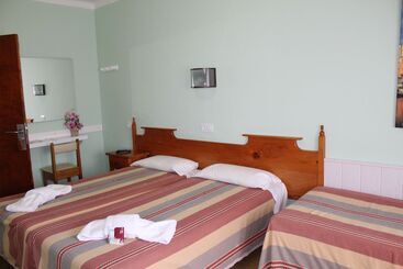 Hostal Fabrellas